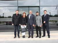 Ak Parti Aday Adayı Ayşe Fert Dökmeci Nadir Küpeli’yi Ziyaret Etti