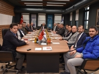 Aday Tuç'tan EOSB'ye ziyaret<br />
<br />