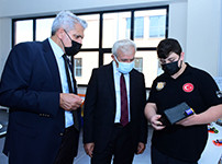 Müdür Güven meslek lisesine hayran kaldı